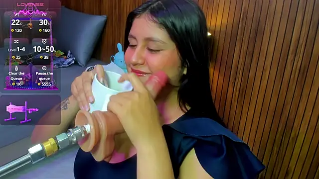 lola clit online show from 02.11.25