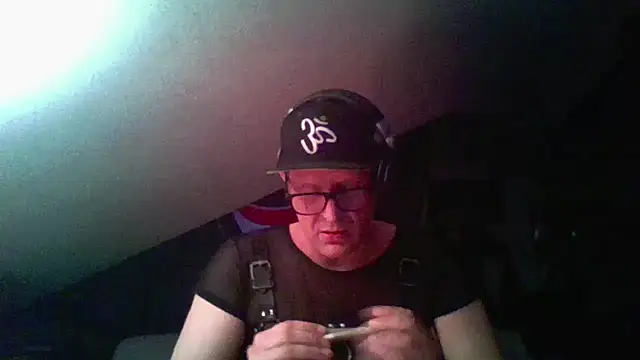 Bigthroaterboy online show from 12.03.24