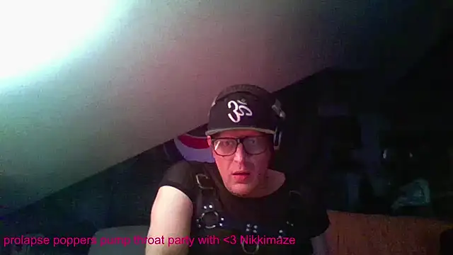 Bigthroaterboy online show from 12.05.24