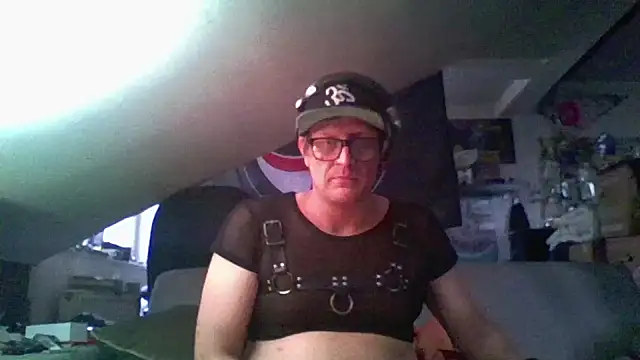 Bigthroaterboy online show from 12.06.24