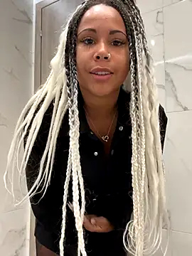 HaileyDiana online show from 10.02.25