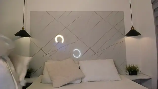 ANTONELLA  ROUSE  online show from 02.22.26