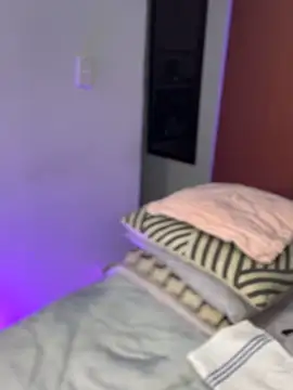 Snapshot of ANA_CARTER chatting on 10.11.25 ANA CARTER online show from 10.11.25