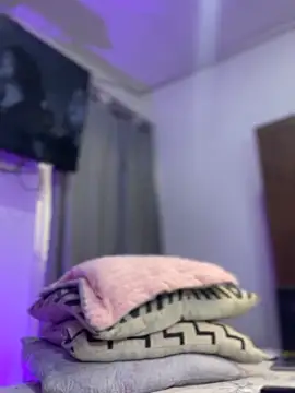 Snapshot of ANA_CARTER chatting on 10.19.25 ANA CARTER online show from 10.19.25