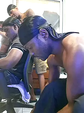 Petrossa online show from 04.11.26