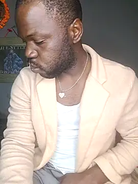 Snapshot of Petrossa chatting on 07.19.26 Petrossa online show from 07.19.26