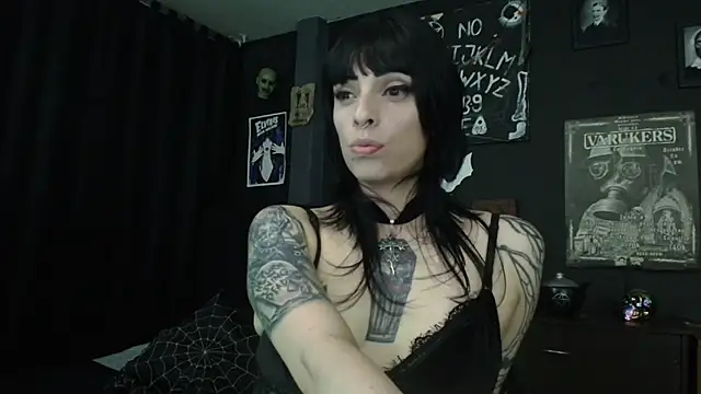 Snapshot of Goddess_Mortem chatting on 06.04.26 Goddess Mortem online show from 06.04.26
