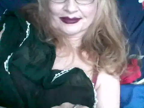 CarlyTreat online show from 12.02.24