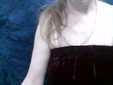 CarlyTreat online show from 12.09.24