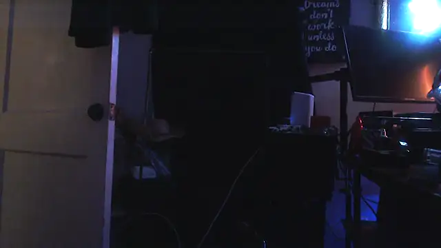 trash4cash online show from 01.16.25