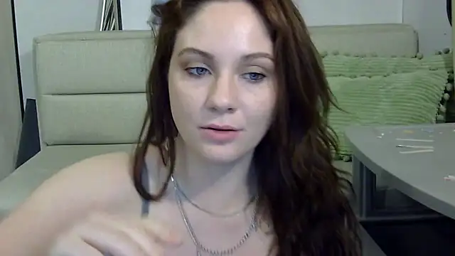 emerieskye20 online show from 03.03.25