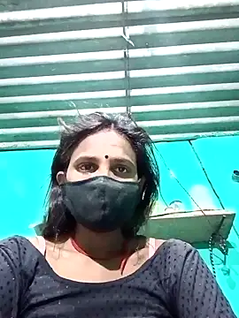 Snapshot of Baby__Shreya chatting on 12.28.24 Baby Shreya online show from 12.28.24