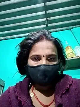 Snapshot of Baby__Shreya chatting on 12.29.24 Baby Shreya online show from 12.29.24