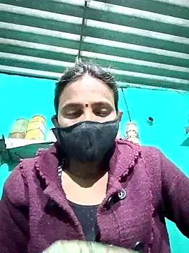 Snapshot of Baby__Shreya chatting on 01.04.25 Baby Shreya online show from 01.04.25