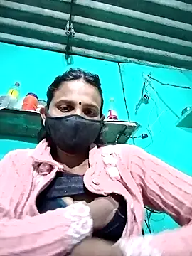 Snapshot of Baby__Shreya chatting on 01.10.25 Baby Shreya online show from 01.10.25