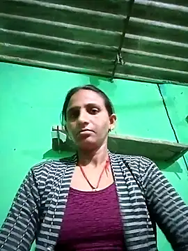 Snapshot of Baby__Shreya chatting on 10.28.25 Baby Shreya online show from 10.28.25