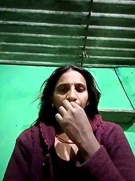 Snapshot of Baby__Shreya chatting on 10.30.25 Baby Shreya online show from 10.30.25