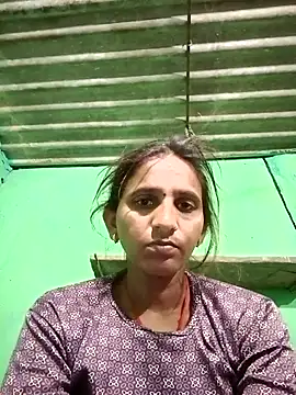 Snapshot of Baby__Shreya chatting on 11.05.25 Baby Shreya online show from 11.05.25