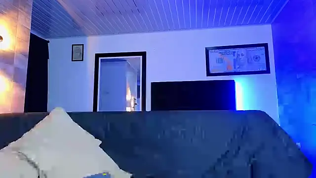 Snapshot of AsmodeoCox chatting on 03.04.25 AsmodeoCox online show from 03.04.25