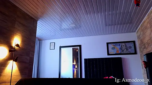 Snapshot of AsmodeoCox chatting on 09.21.25 AsmodeoCox online show from 09.21.25