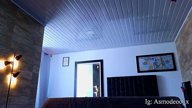 Snapshot of AsmodeoCox chatting on 09.26.25 AsmodeoCox online show from 09.26.25