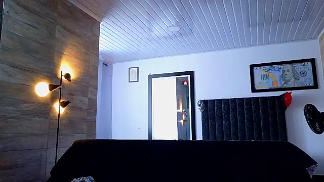 Snapshot of AsmodeoCox chatting on 10.22.25 AsmodeoCox online show from 10.22.25