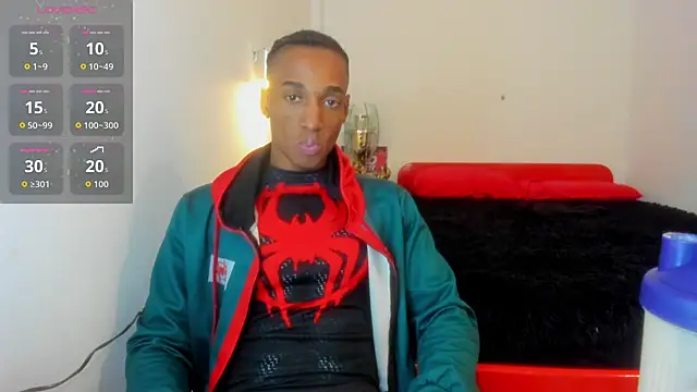 Snapshot of Malkongarcia chatting on 11.02.25 Malkongarcia online show from 11.02.25