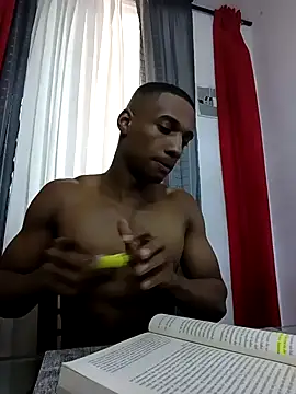 Snapshot of Malkongarcia chatting on 02.19.26 Malkongarcia online show from 02.19.26