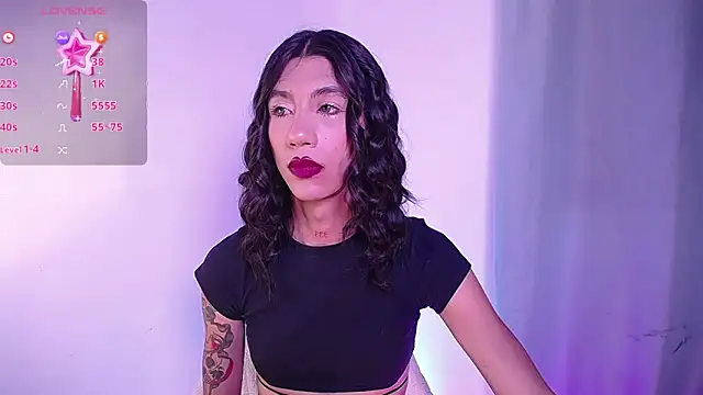 sofiaa grey  online show from 12.02.24