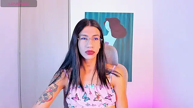 sofiaa grey  online show from 02.28.26