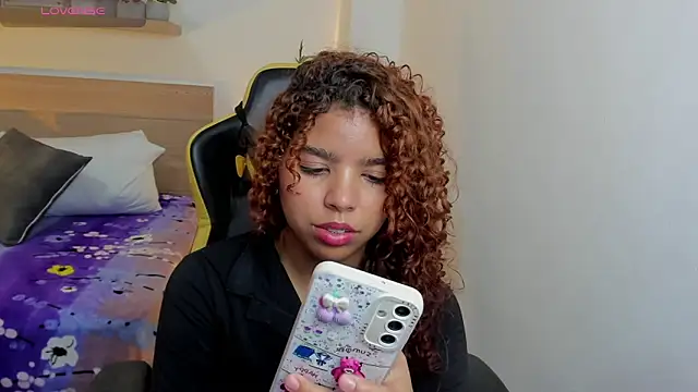 aurora rodriguez online show from 02.01.25