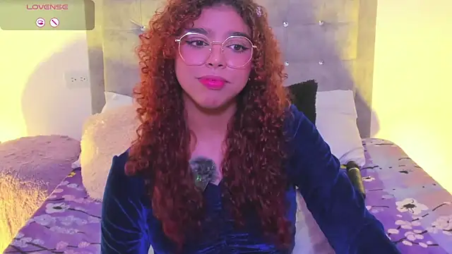 aurora rodriguez online show from 03.07.25