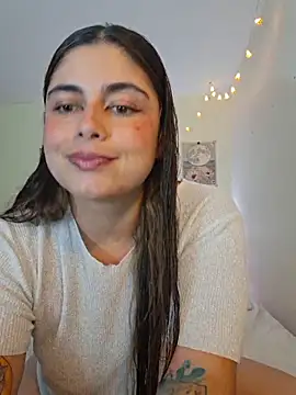 Snapshot of Juliietha_servas chatting on 10.24.25 Juliietha servas online show from 10.24.25