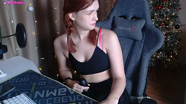 Snapshot of MargoFoxy chatting on 01.16.25 MargoFoxy online show from 01.16.25