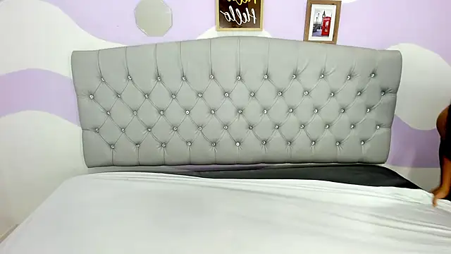 BRIYITHMENA online show from 01.30.25