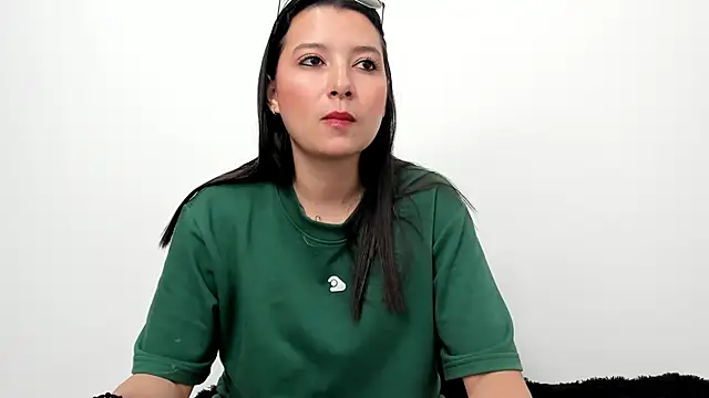 Snapshot of cami-01 chatting on 10.30.25 cami-01 online show from 10.30.25