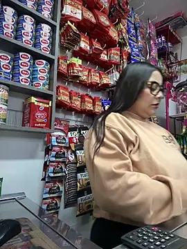 Snapshot of Sol_biglips chatting on 12.10.24 Sol biglips online show from 12.10.24