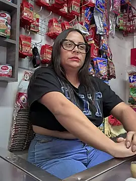 Snapshot of Sol_biglips chatting on 12.19.24 Sol biglips online show from 12.19.24