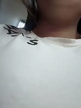 Snapshot of Sol_biglips chatting on 12.22.24 Sol biglips online show from 12.22.24