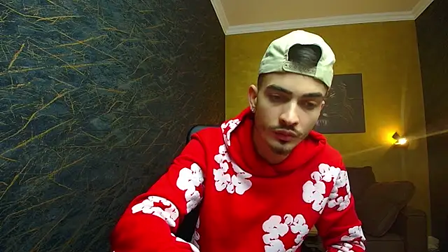 Snapshot of BrandonTate chatting on 01.15.25 BrandonTate online show from 01.15.25