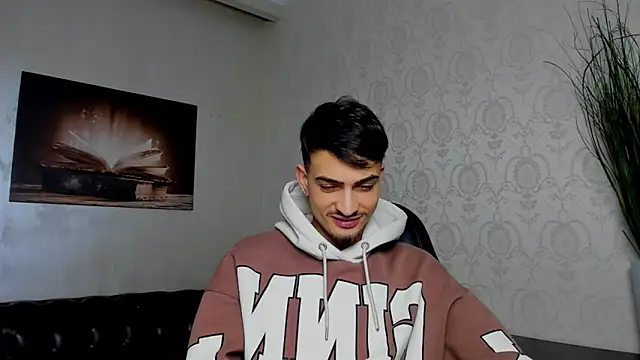 Snapshot of BrandonTate chatting on 03.02.25 BrandonTate online show from 03.02.25