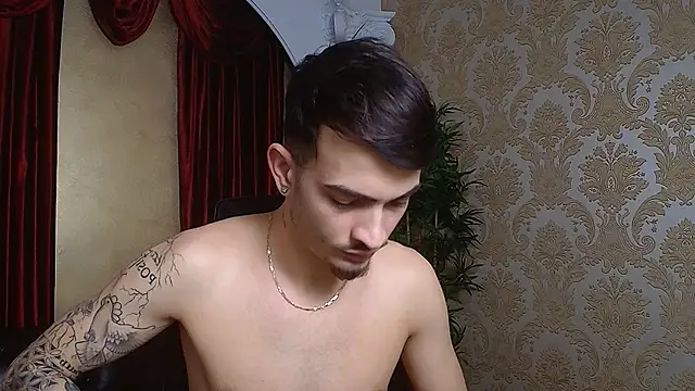 Snapshot of BrandonTate chatting on 03.06.25 BrandonTate online show from 03.06.25