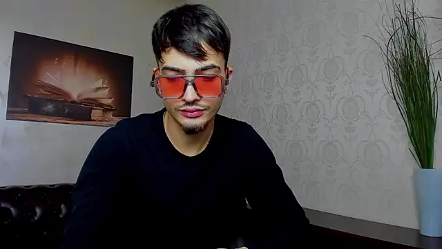 Snapshot of BrandonTate chatting on 03.09.25 BrandonTate online show from 03.09.25