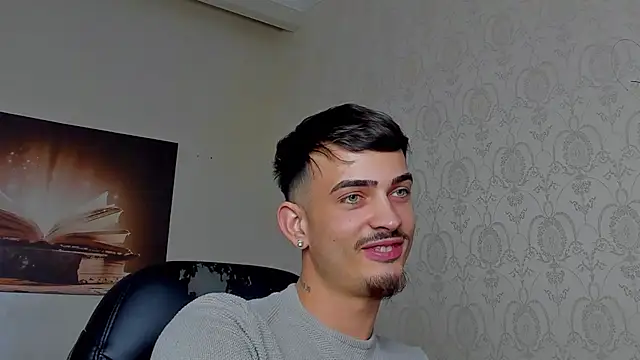 Snapshot of BrandonTate chatting on 03.17.25 BrandonTate online show from 03.17.25