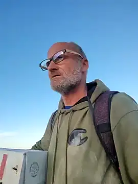 FloppyPickle4u online show from 02.11.25