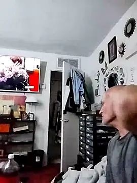 FloppyPickle4u online show from 02.26.25