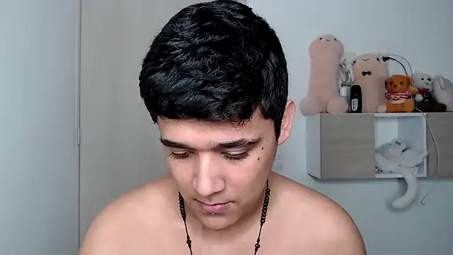 Snapshot of kaiine190 chatting on 10.13.25 kaiine190 online show from 10.13.25