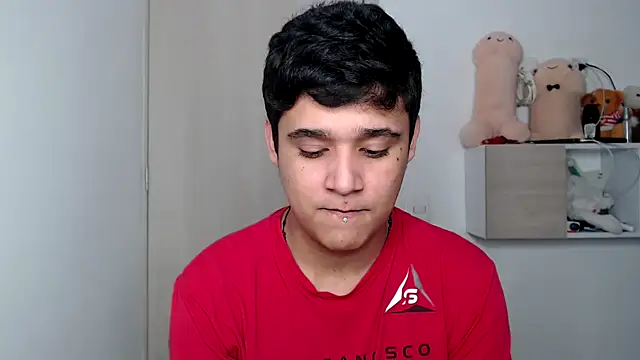 Snapshot of kaiine190 chatting on 10.15.25 kaiine190 online show from 10.15.25