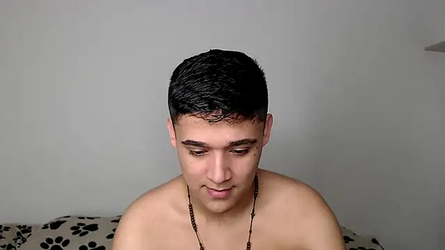 Snapshot of kaiine190 chatting on 11.09.25 kaiine190 online show from 11.09.25