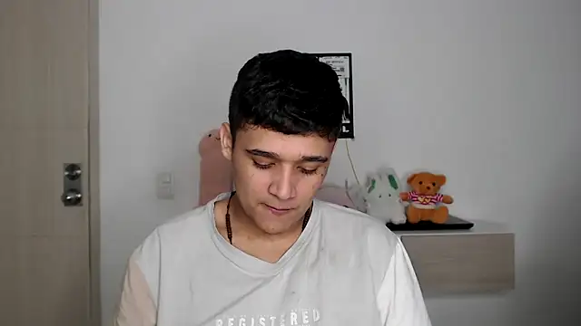 kaiine190 online show from 11.18.25